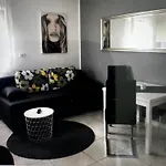 Lili Apartman