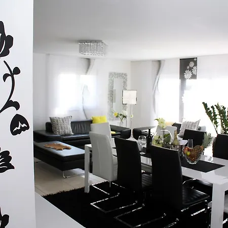 Apartment Lili *